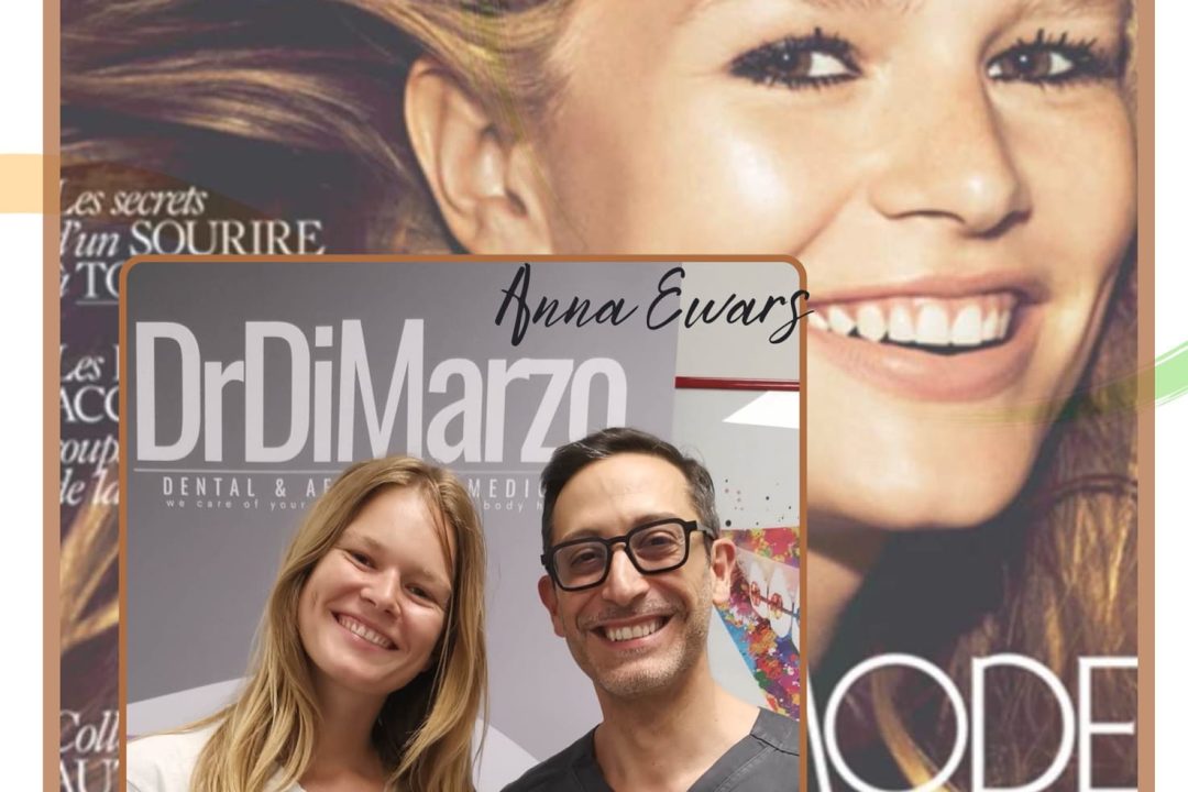 Una donna e un uomo sorridono per una foto in una clinica dentistica, con il logo della clinica e il dottor Di Marzo visibili alle loro spalle. L'immagine è sovrapposta a una copertina della rivista Vogue Paris con una donna bionda che sorride.